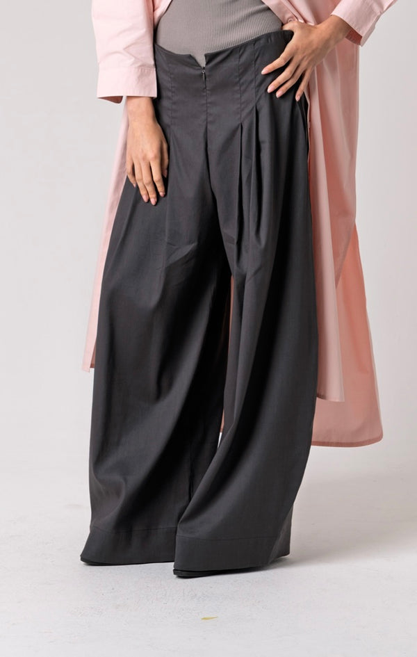 Trousers T677