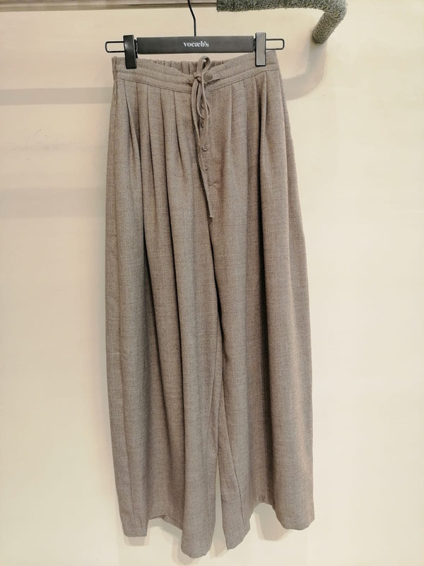 Trousers T948