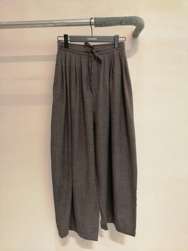 Trousers T948