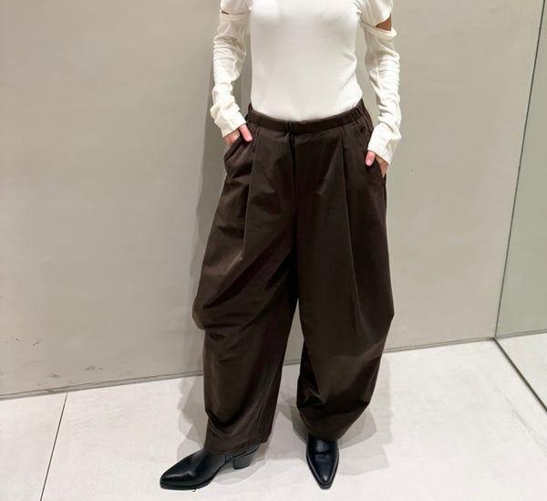 Trousers T185