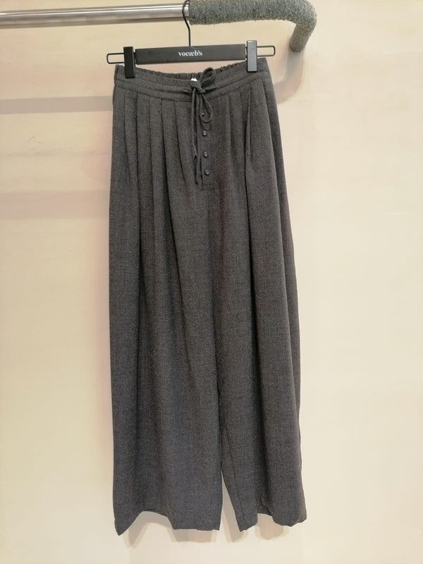 Trousers T948